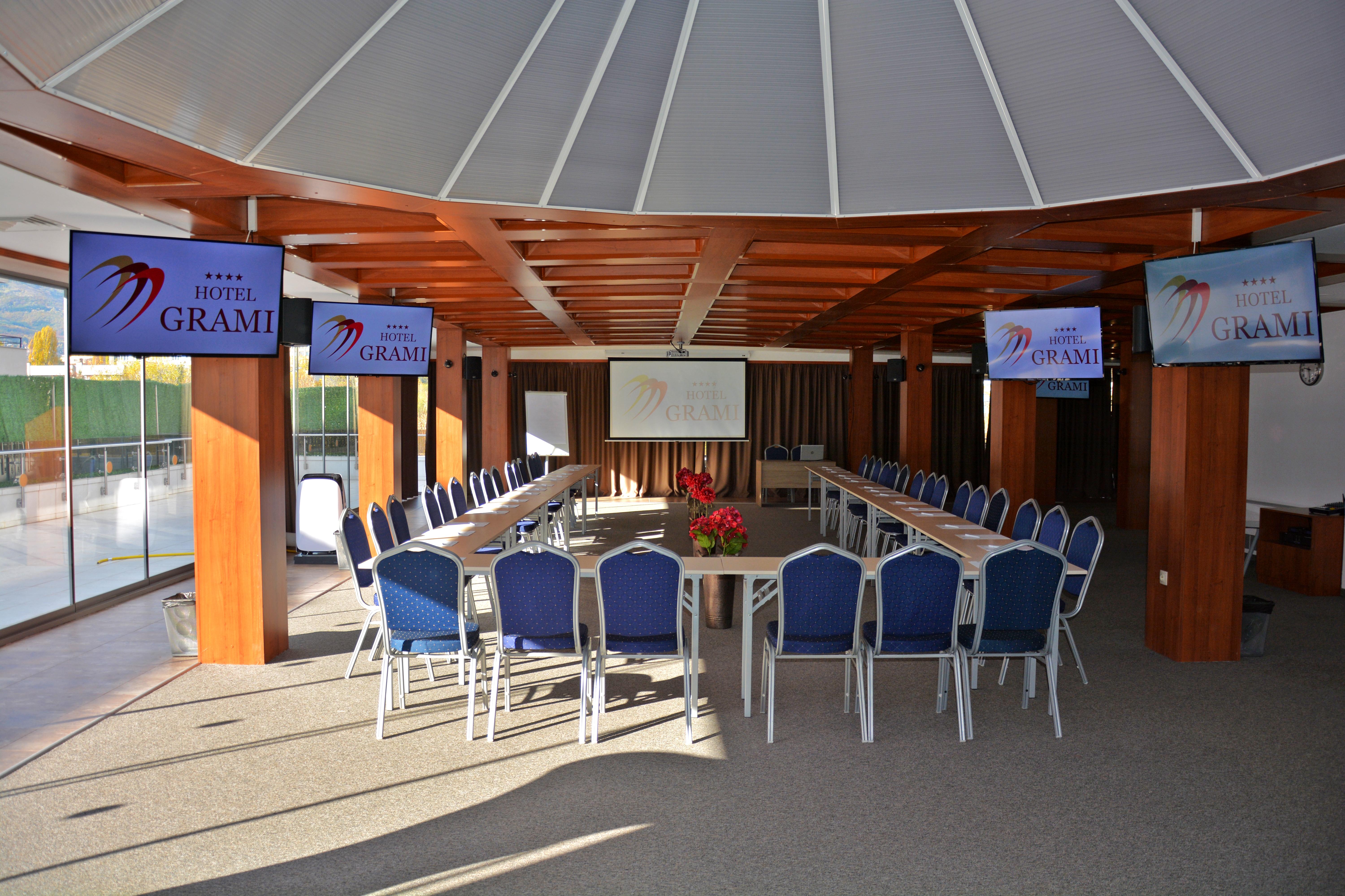 Grami Hotel Sofia Luaran gambar